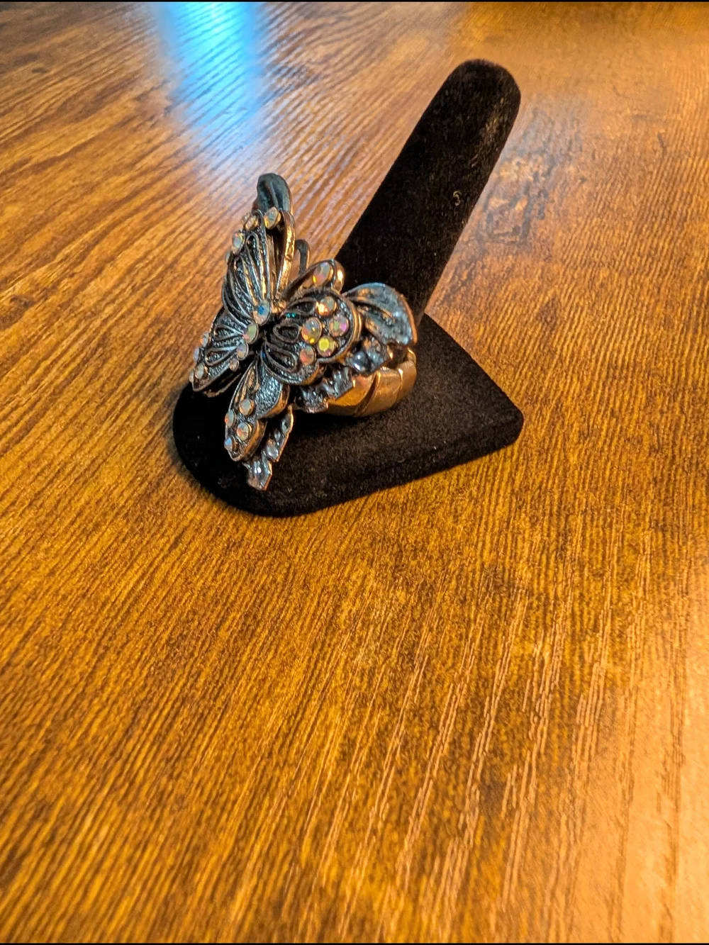 Butterfly Statement Stretch Ring with Aurora Crystal Accents in Silver